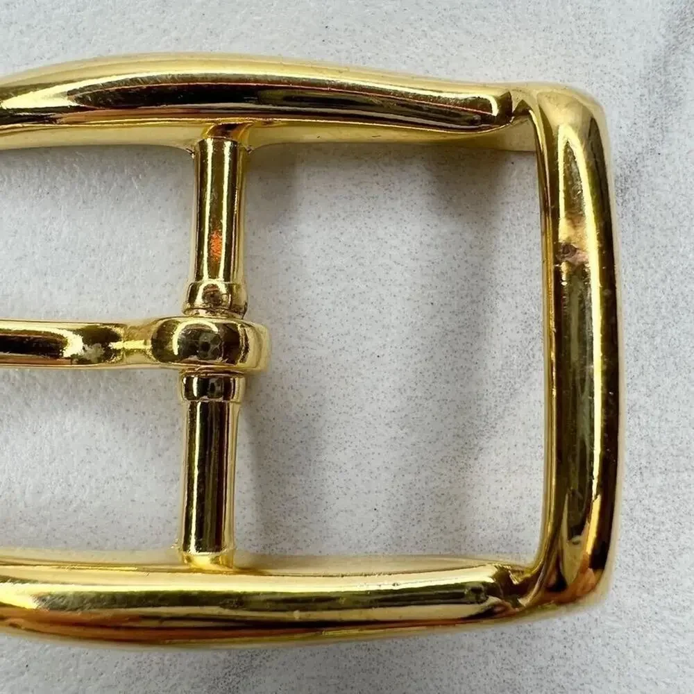 Vintage Gold Tone Simple Basic Belt Buckle for up to 1 Inch Belt
